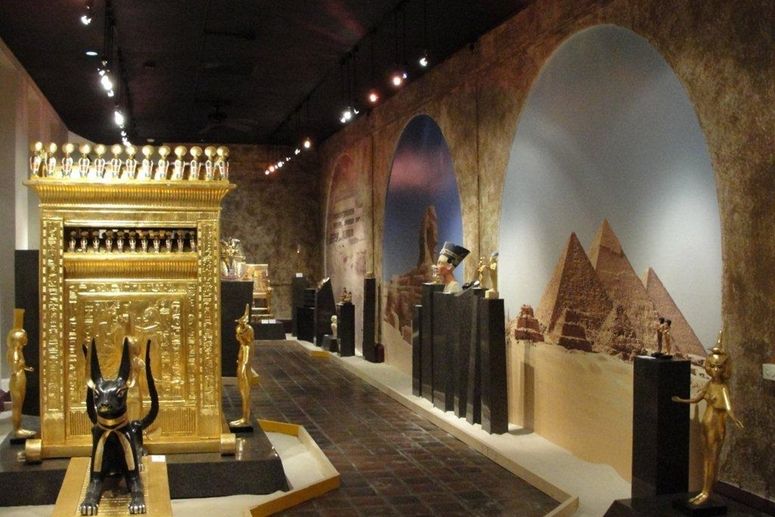 Day Tour to Pharaonic Village in Cairo